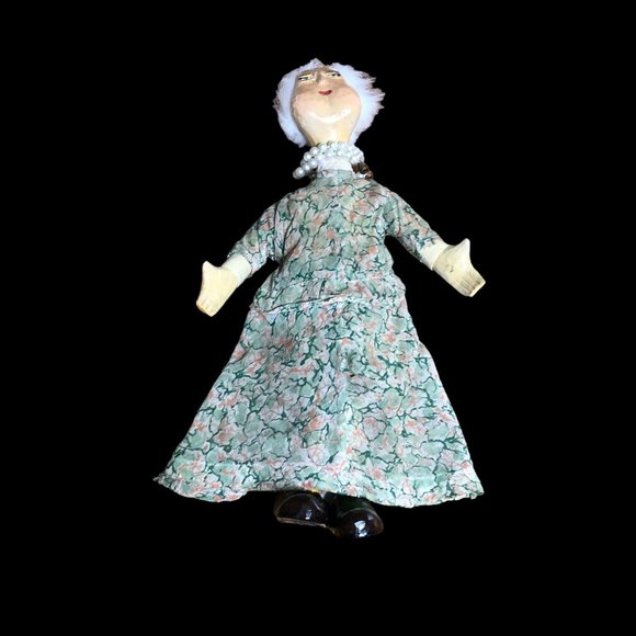 Vintage Artisan Doll Handcarved Wooden Grandma Old Lady Handmade Soft Body Rare - Picture 10 of 16